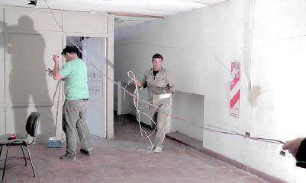 Tramo final de la refacci�n del edificio de Desarrollo Social