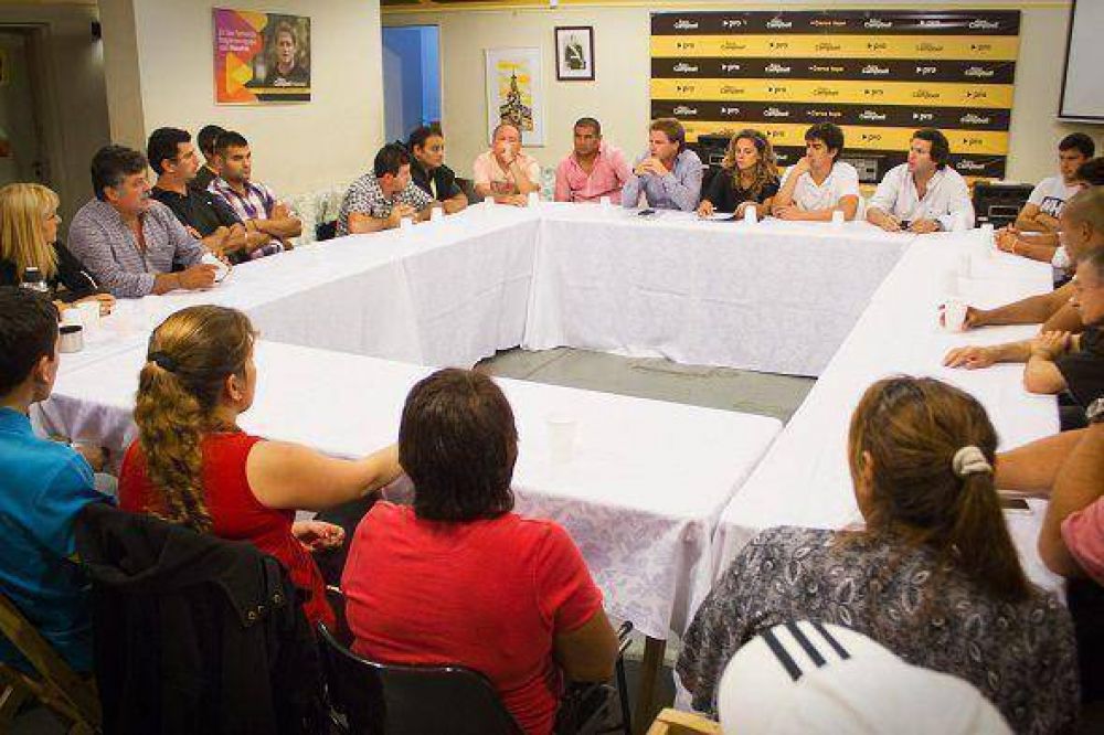 Campbell realiz� un plenario con referentes locales en San Fernando