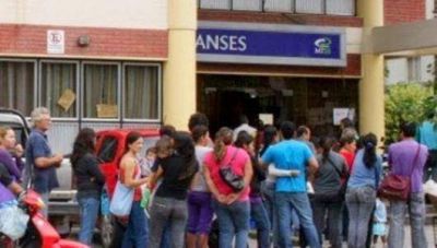 Capacitar�n a j�venes para la inserci�n laboral
