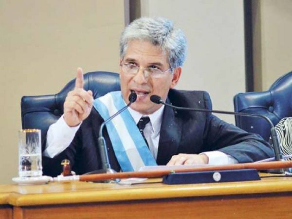 Informe especial: anuncios del gobernador Claudio Poggi ante la Asamblea Legislativa