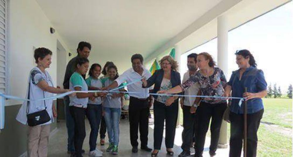 Inauguraron obras de ampliaci�n en escuelas