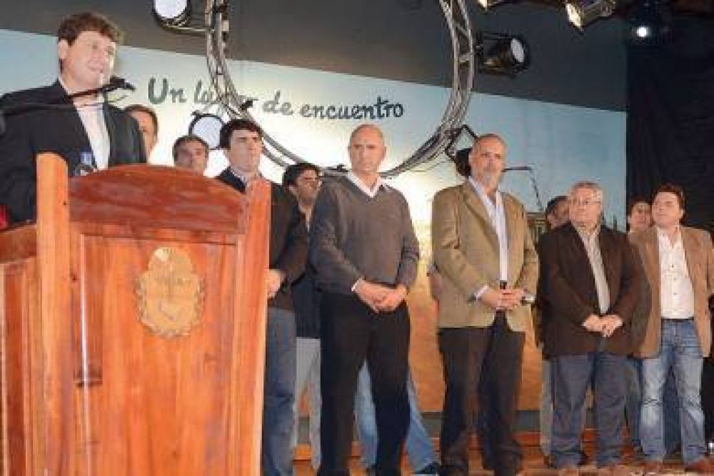 El intendente de Gaiman destac� el �acompa�amiento permanente� del Gobierno