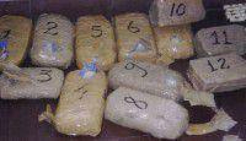Secuestraron m�s de 207 kilos de marihuana y 12 de coca�na en el Paso de Jama