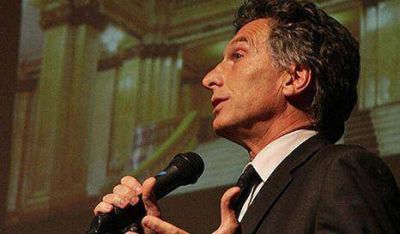 "Jam�s har�a pol�tica con hijos de otro candidato"