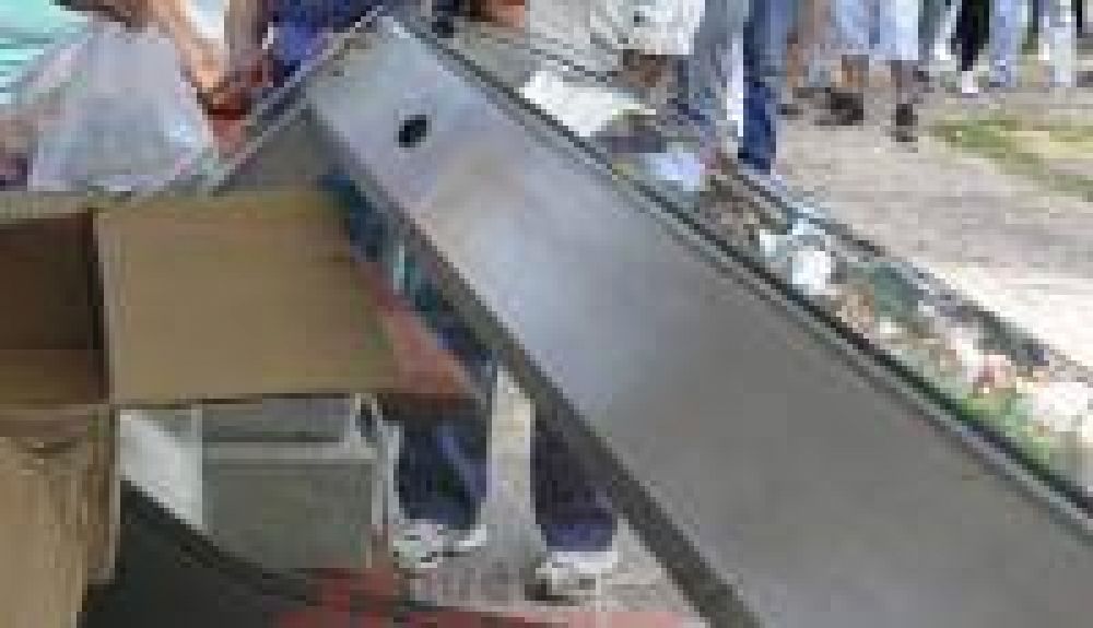 Lanzar�n almacenes de quesos para economizar productos