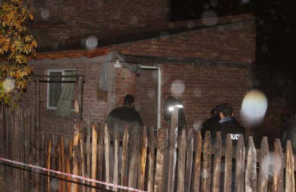 Encontraron a una pareja fallecida en un barrio de Allen