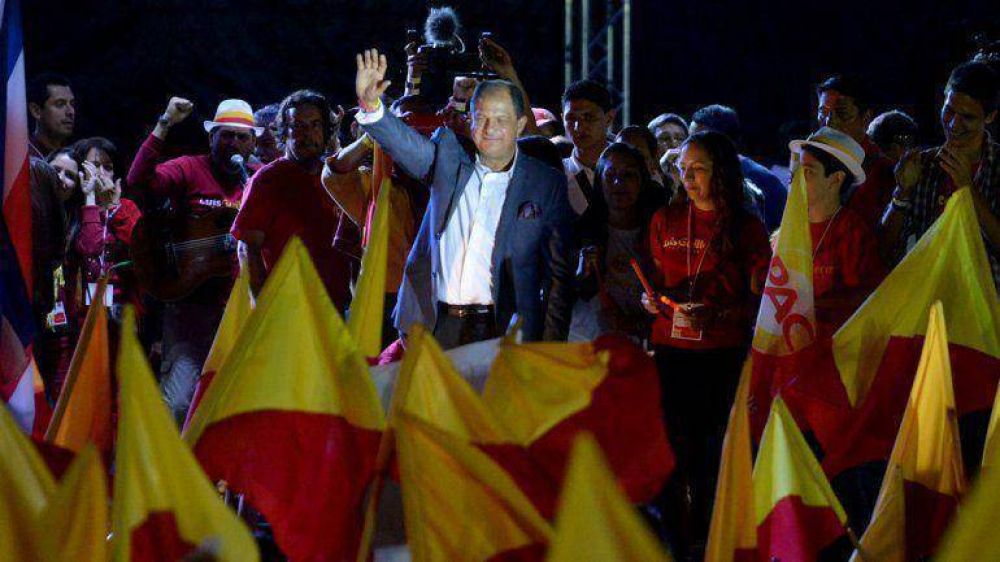 Luis Guillermo Sol�s es el nuevo presidente de Costa Rica