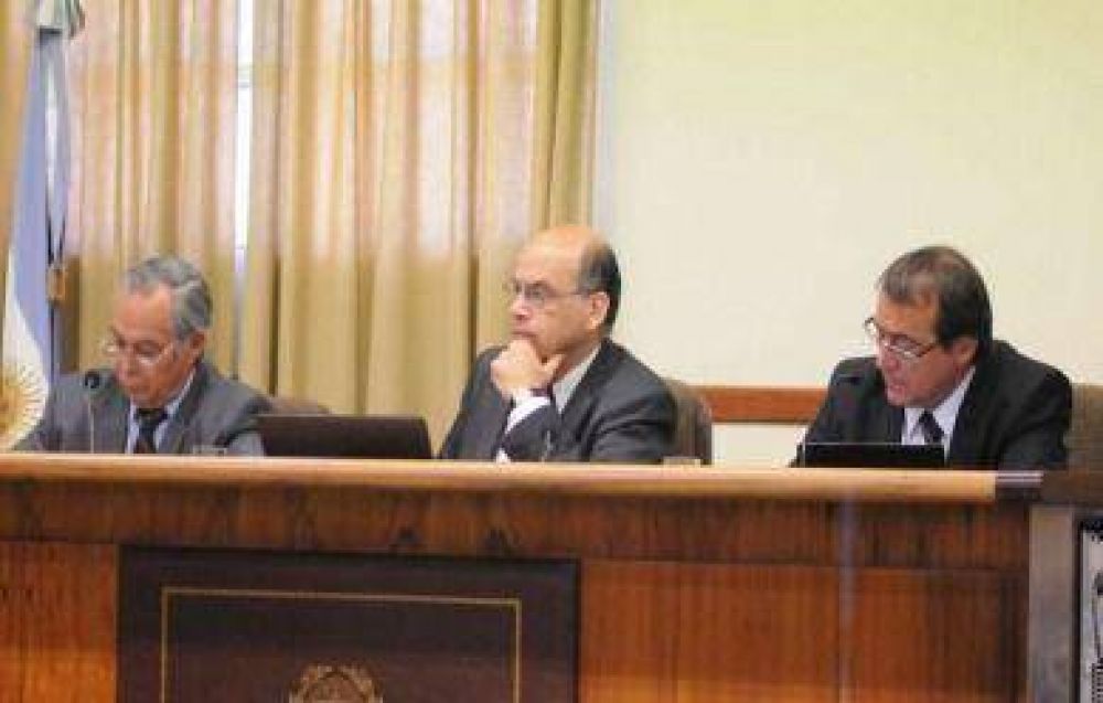 Condenaron a un hombre a 14 a�os de prisi�n por abusar y corromper a una menor de edad