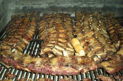 La prohibici�n a los fueguinos de comer un asado