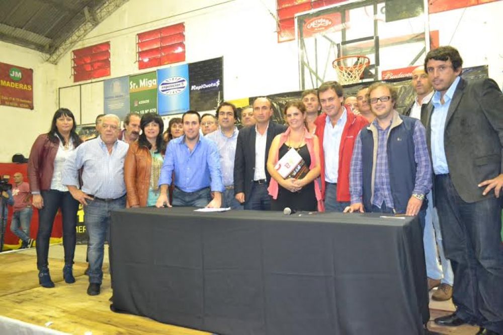 Concejales de la S�ptima Secci�n presentes en el lanzamiento de la Liga de Concejales y Consejeros Escolares del Frente Renovador