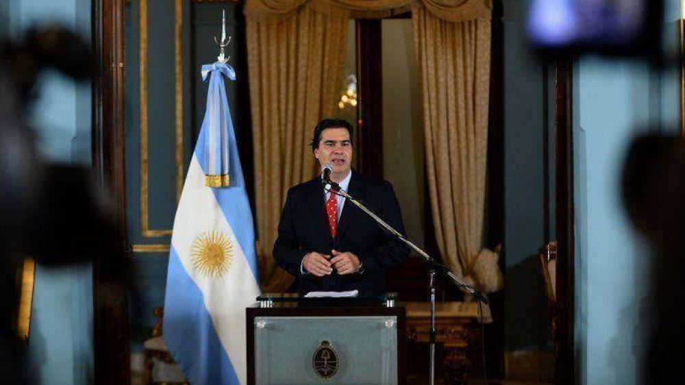 El Gobierno asegur� que hay "inflaci�n de normas penales" y se despeg� de la emergencia declarada por Scioli