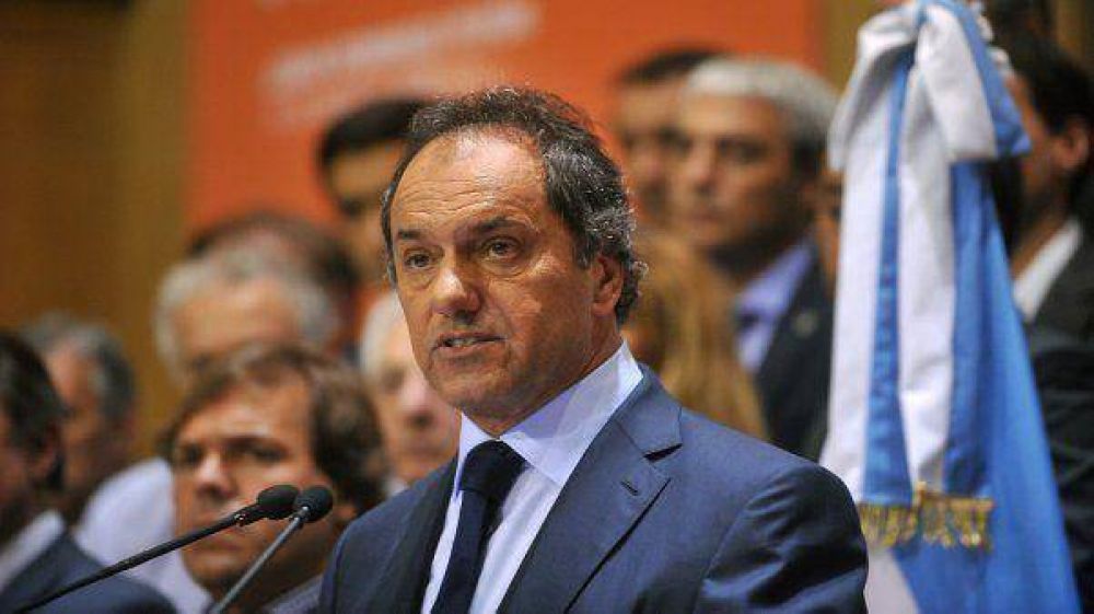 Scioli: "Si hay individuos dispuestos a todo, tenemos que estar dispuestos a todo"