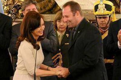 �cidos tuits del titular de la Sedronar contra el plan de seguridad de Daniel Scioli