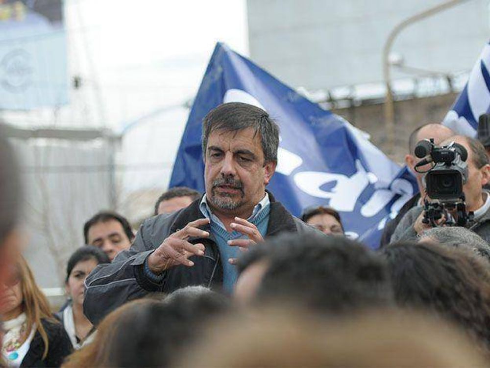 Los judiciales no aceptaron la oferta oficial y el mi�rcoles van al paro