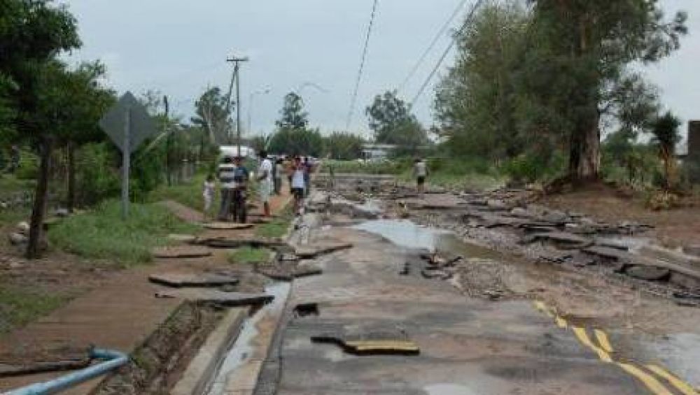Se complica la provisi�n de agua y luz en las zonas afectadas