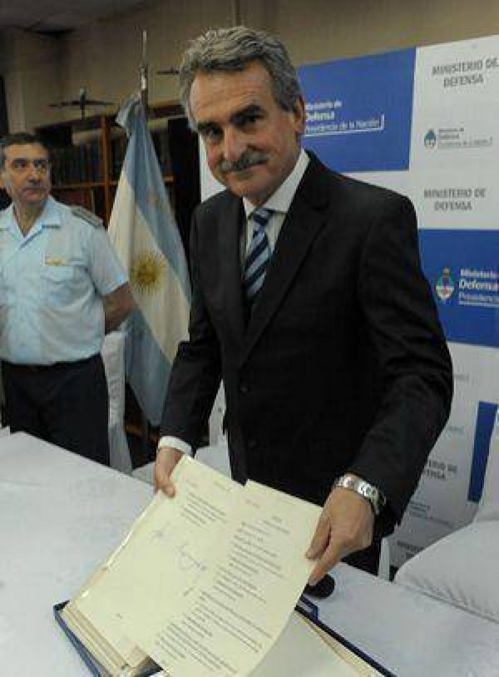Agustn Rossi entregar a Gioja archivos de la ltima dictadura