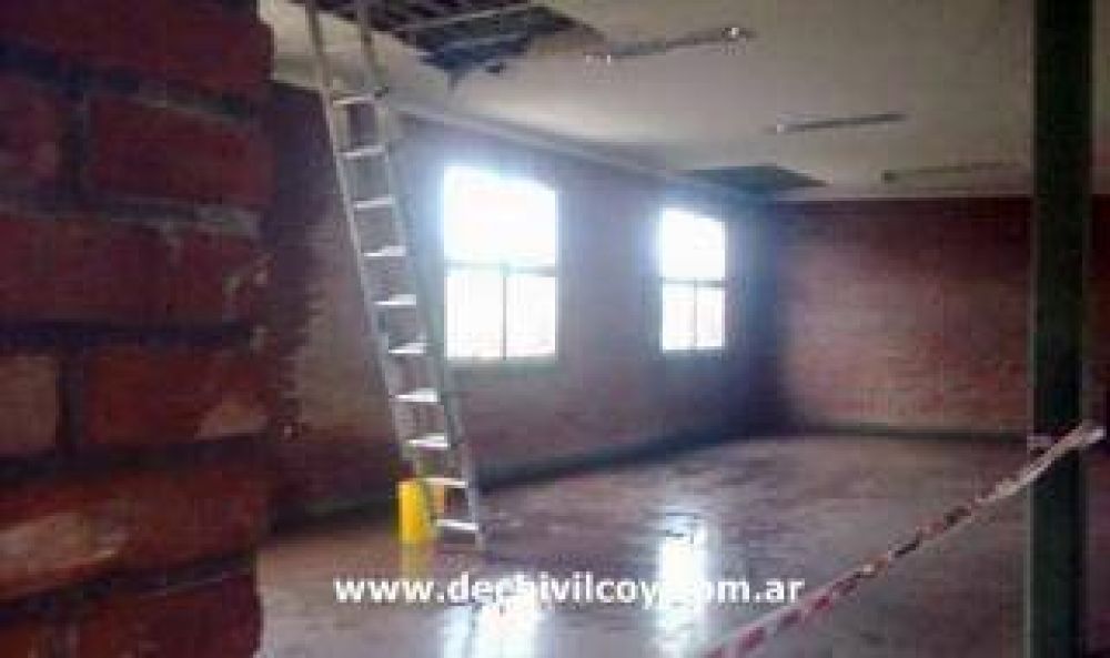 Por problemas de infraestructura, suspenden clases en escuela de Chivilcoy
