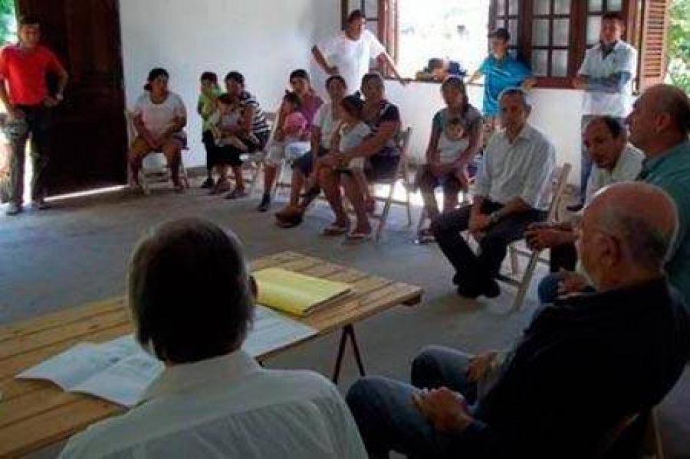 Basail: Familias afectadas por el temporal son asistidas con proyectos productivos