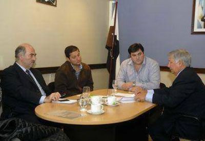 Empresa canadiense interesada en invertir en Santa Cruz
