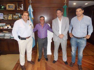 Cariglino va a disertar en la Escuela de Gobierno Local en San Isidro