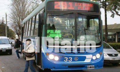 Roban a pasajeros de un colectivo y los detienen en Del Viso