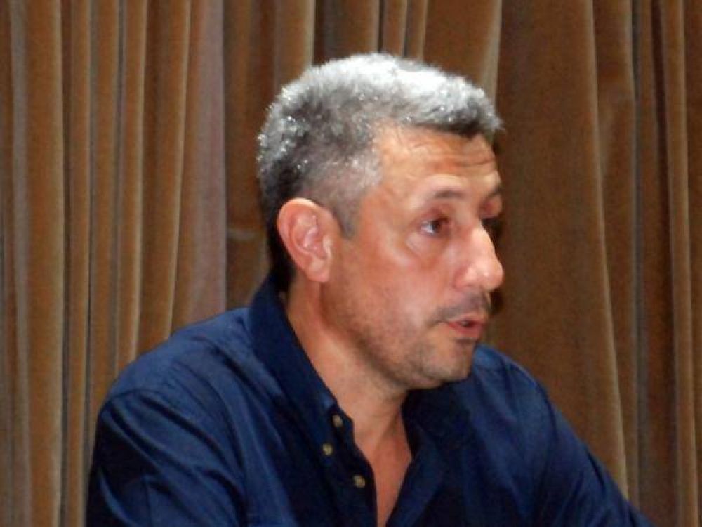 Pablo Mart�n fue elegido como presidente del Centro del Comercio de Z�rate
