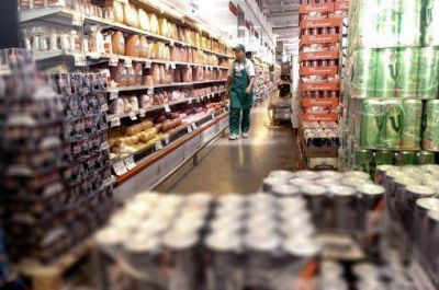 Los mayoristas y los supermercados chinos y regionales, conformes con el programa Precios Cuidados