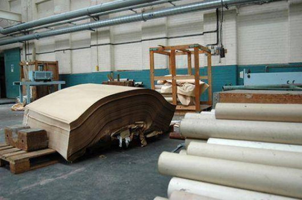 Se retoma un proyecto de produccin papelera
