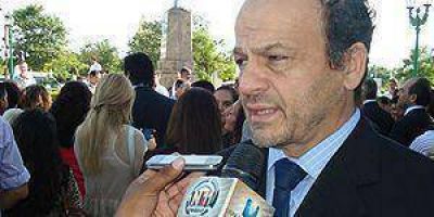 Hoy comienza el pago del aumento salarial