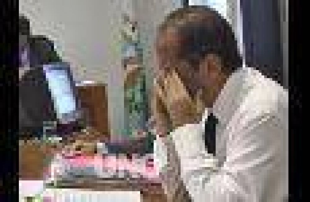 Cazab�n llor� y pidi� 10 a�os para el acusado de agredir a su hija