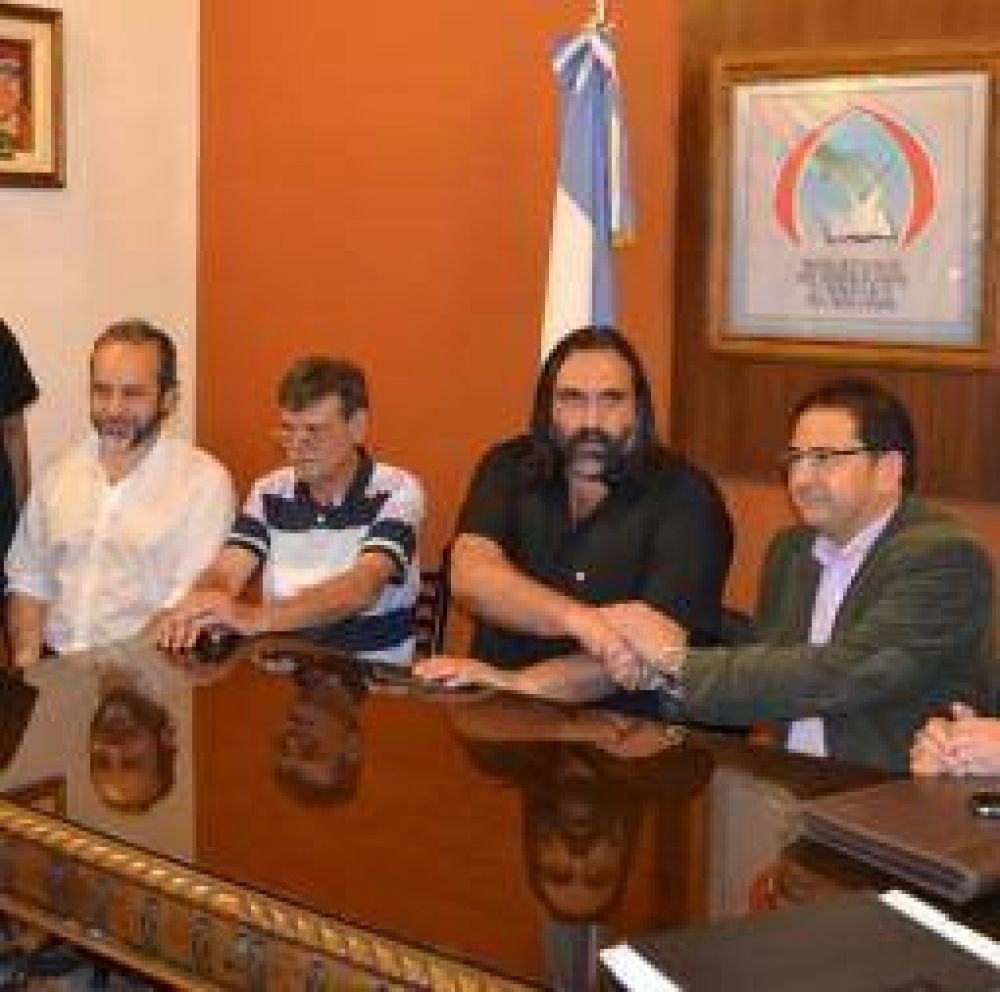 Horas decisivas en la negociaci�n para destrabar el conflicto docente