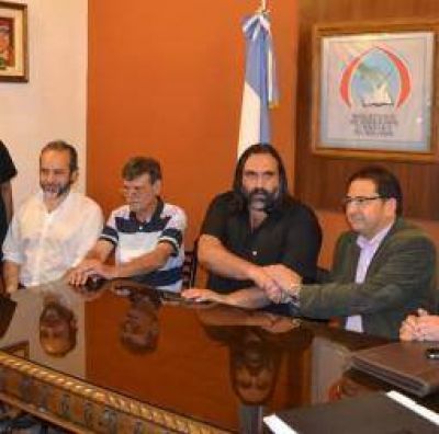 Horas decisivas en la negociaci�n para destrabar el conflicto docente