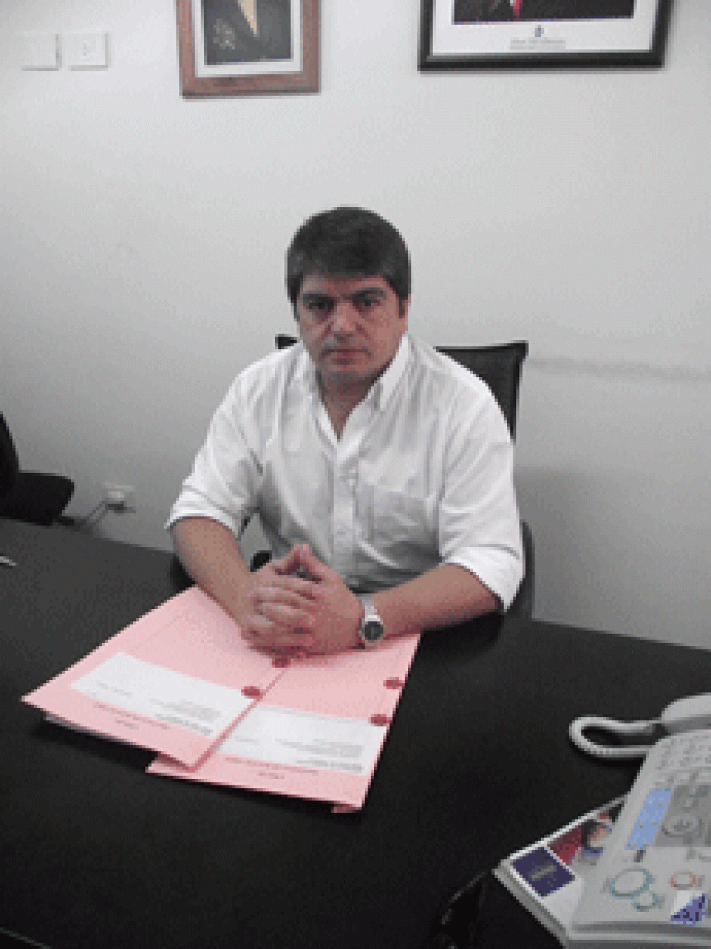 Av�cola indemnizar� a su personal porque parar�a su producci�n por m�s de un a�o 
