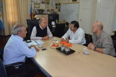 Di Pierro recibi� al Director Nacional de Industrias