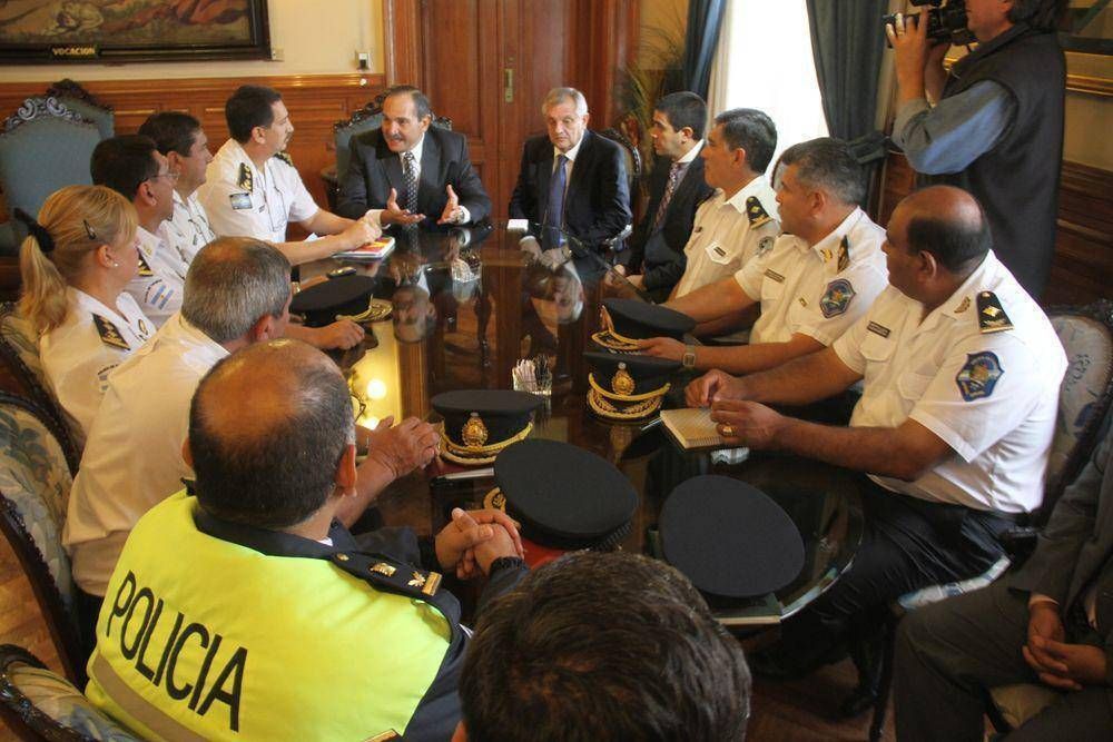 Hofer: �Nuestro objetivo es acorralar a la delincuencia� 