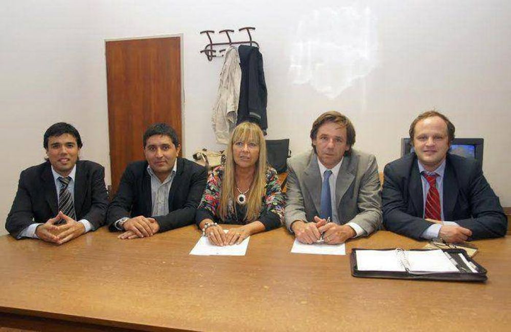 Concejales de distintos espacios pol�ticos unifican la agenda y presentan una bater�a de propuestas