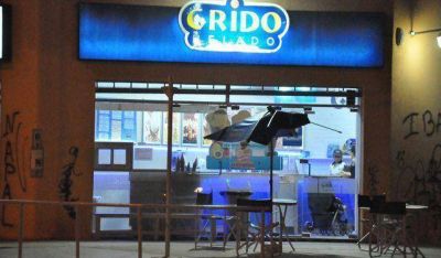 Un sujeto asalt� con arma de fuego a una empleada de Grido