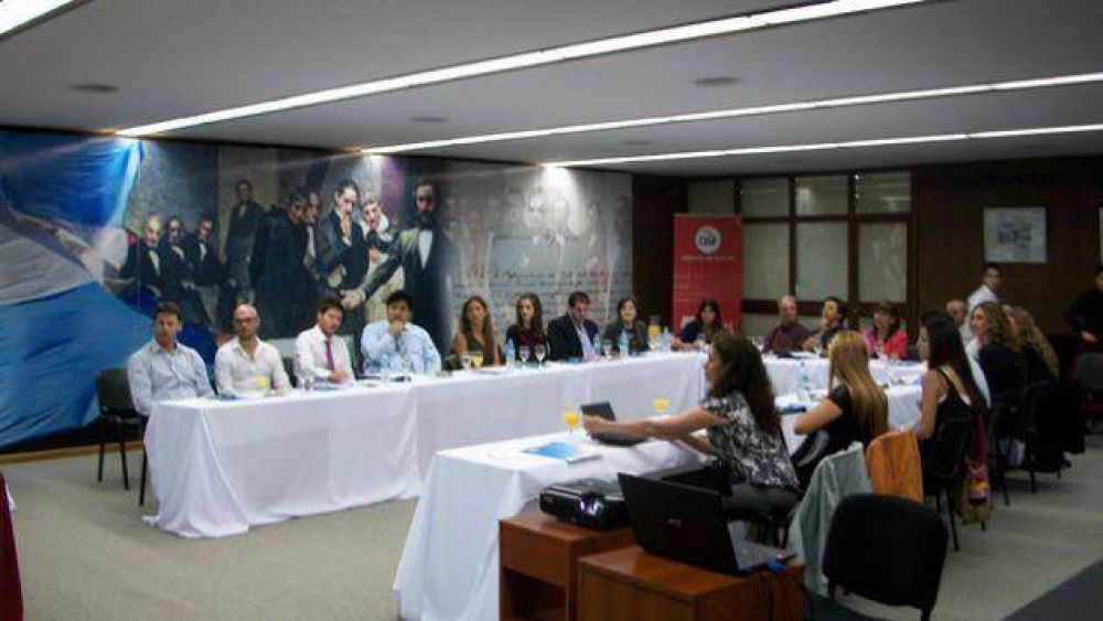 Las provincias trabajan un nuevo marco legal para las contrataciones gubernamentales