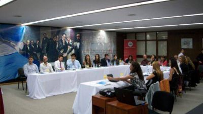 Las provincias trabajan un nuevo marco legal para las contrataciones gubernamentales
