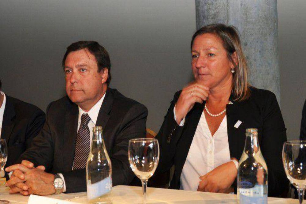 Provincia baj� al esposo de Martini del Directorio de INVAP