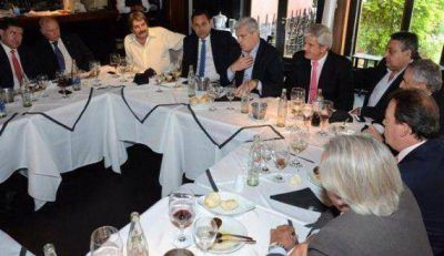 El Parlamento del NOA rechaz� el proyecto para subir impuesto interno al az�car