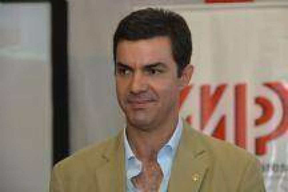 Juan Manuel Urtubey, sobre el reclamo docente: "Pagamos el aumento m�s alto de Argentina"