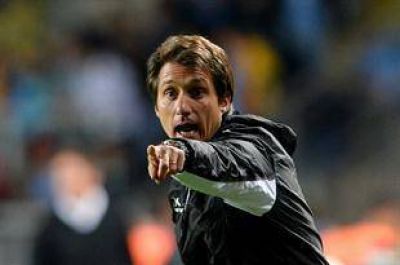 Barros Schelotto, cr�tico con el �rbitro: "Siempre que dirige un brasile�o nos perjudican"
