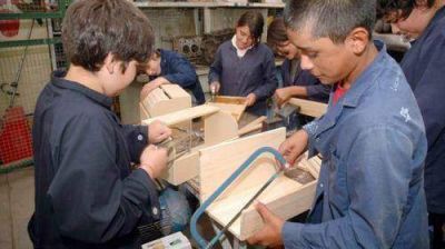 Escuelas T�cnicas de Misiones recibir�n recursos del INET