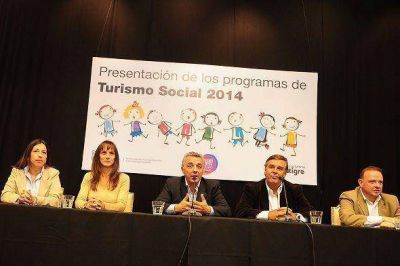 El Municipio de Tigre present� programa de Turismo Social