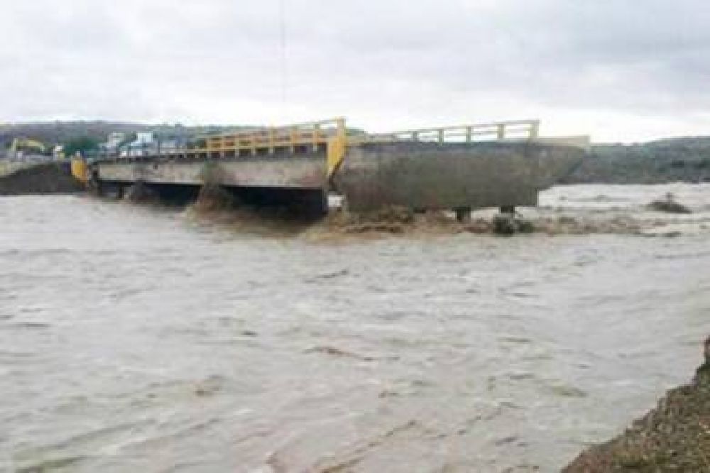 Se cort� la Ruta 3 por inconvenientes en el puente de Arroyo Verde