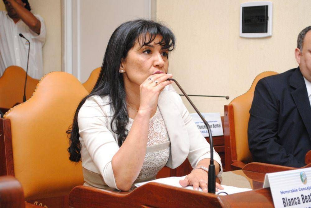 Fuerte critica a radicales que �rechazan subsidio para saldar deudas de obreros que genero gesti�n Hern�ndez�
