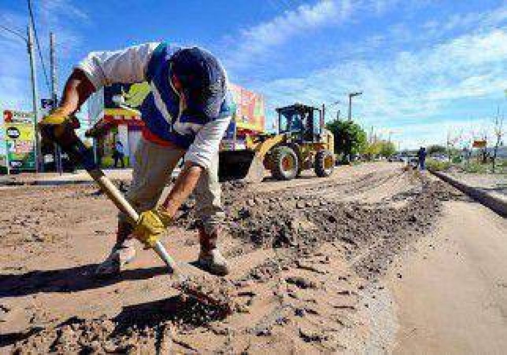 Tras los coletazos de la tormenta, la ciudad recupera lentamente su vida 