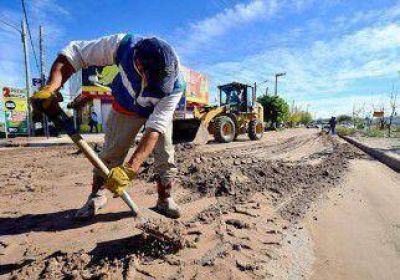 Tras los coletazos de la tormenta, la ciudad recupera lentamente su vida 