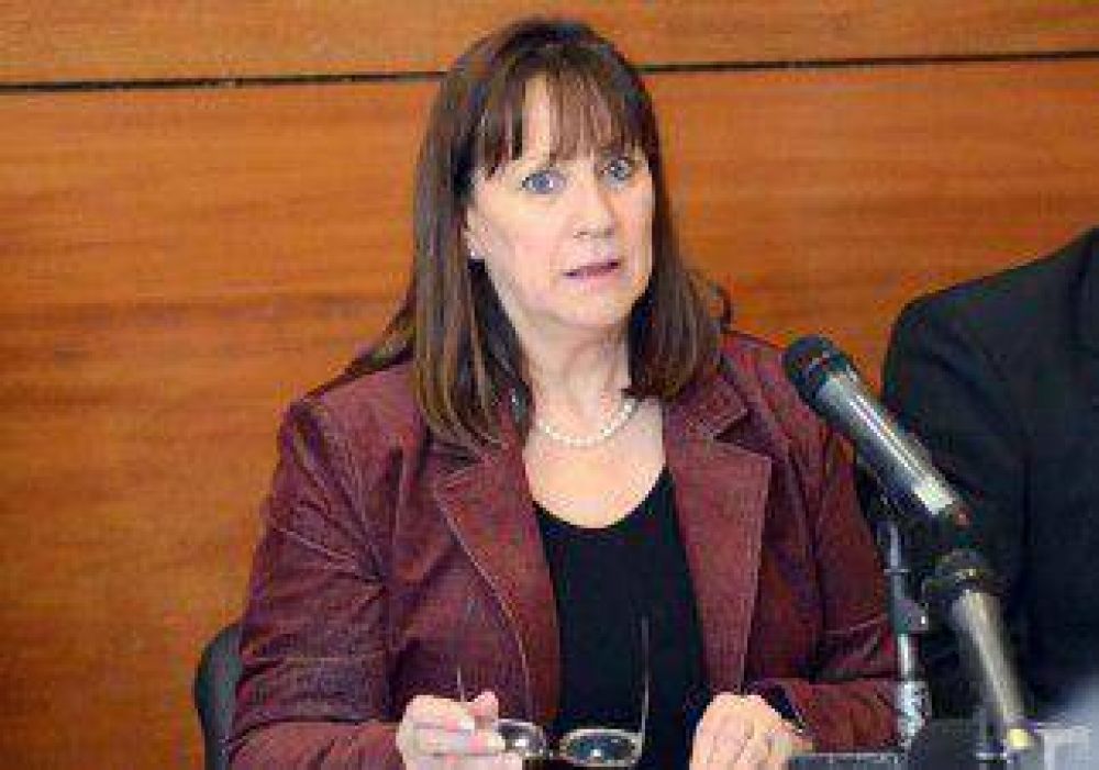 Por el mal estado de las escuelas, se suspendieron las clases 